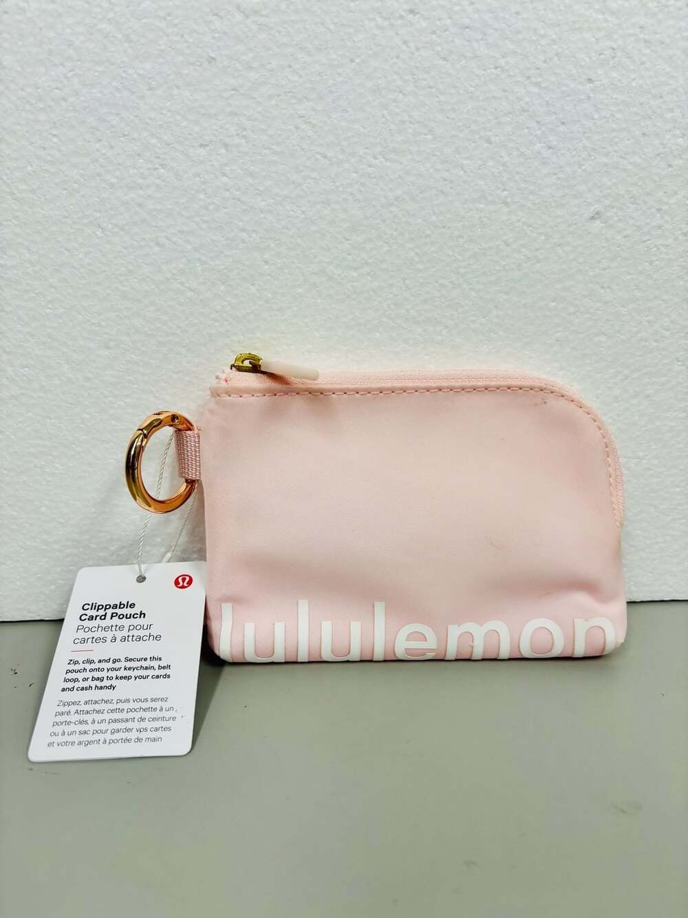 Lululemon Clippable Card Pouch Pink